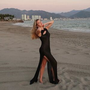 SAME Rosette Sleeveless Crochet Dress in Black